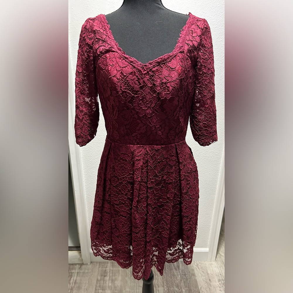 Unknown Brand Lace Mini Dress - 8 - Red - Used